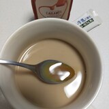 冷たい牛乳で飲むカフェオレでホットアーモンドオレ